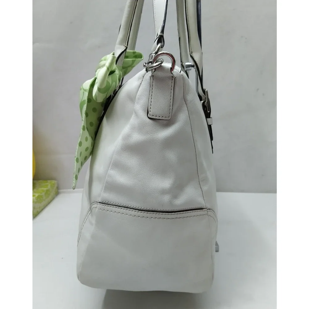 Coach Hampton White Leather Double Handle Zipper Closure Satchel Shoulder Bag